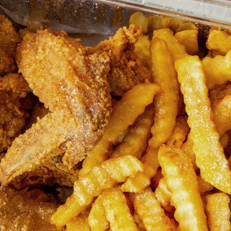 Savor Our Flavorful Wings